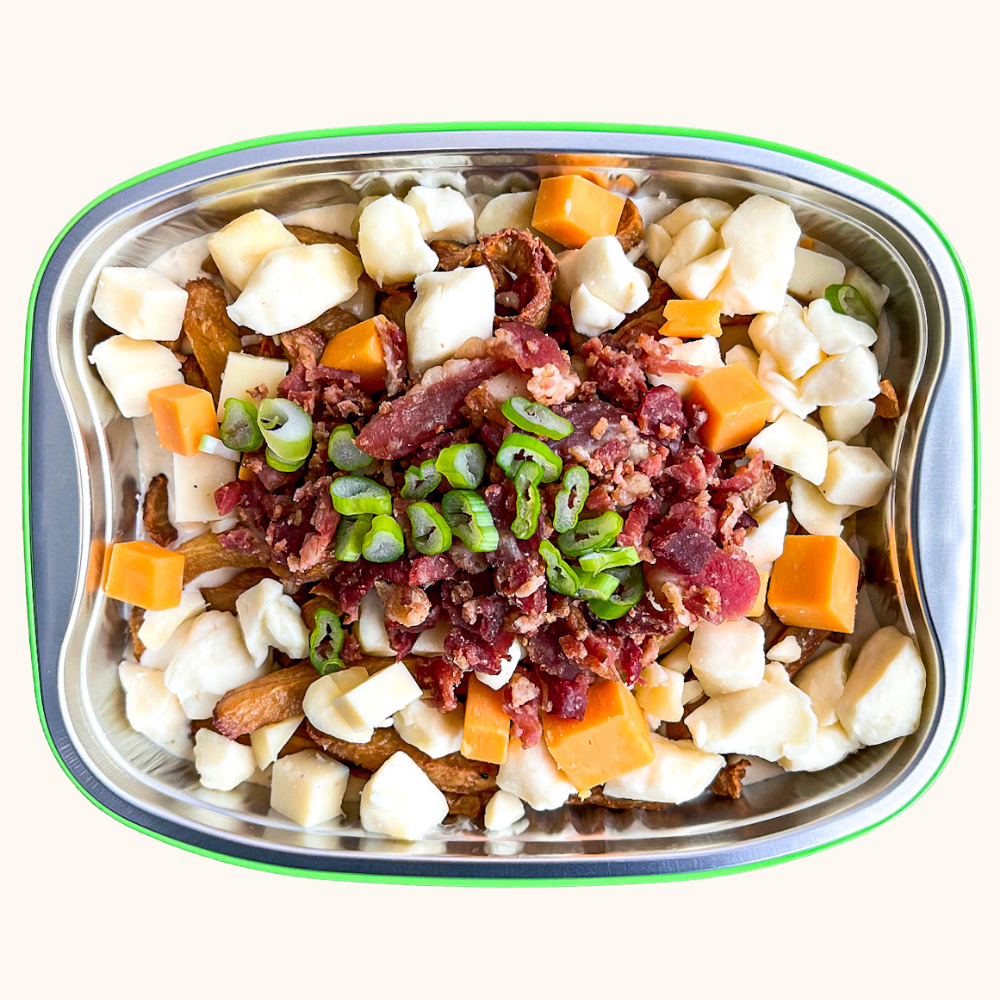 Poutine Dijon, Lardons & Vieux Cheddar